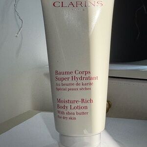 Clarins Super Moisture-Rich Body Lotion